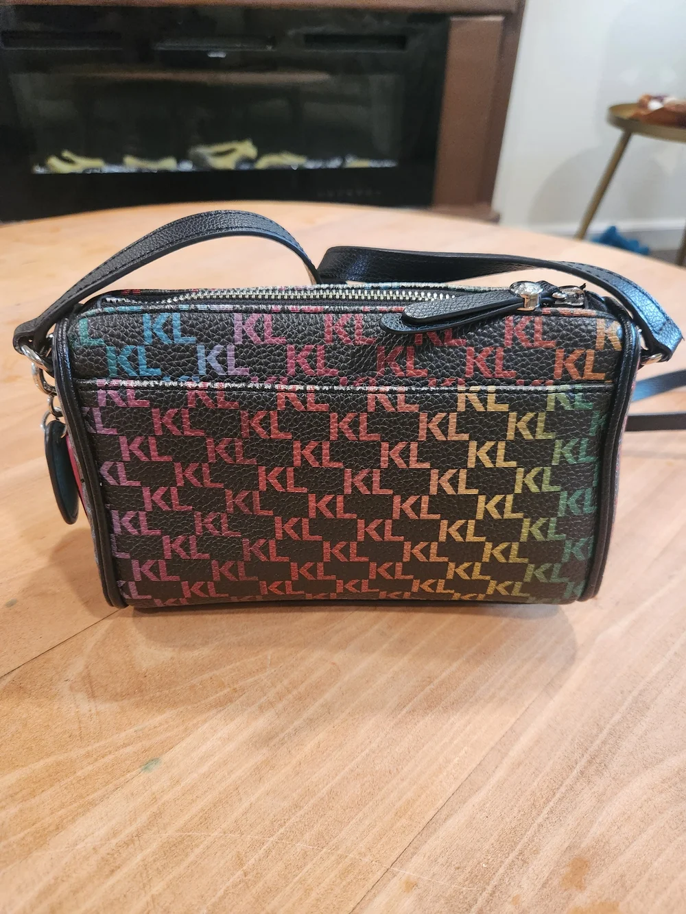Karl Lagerfeld add vibrant